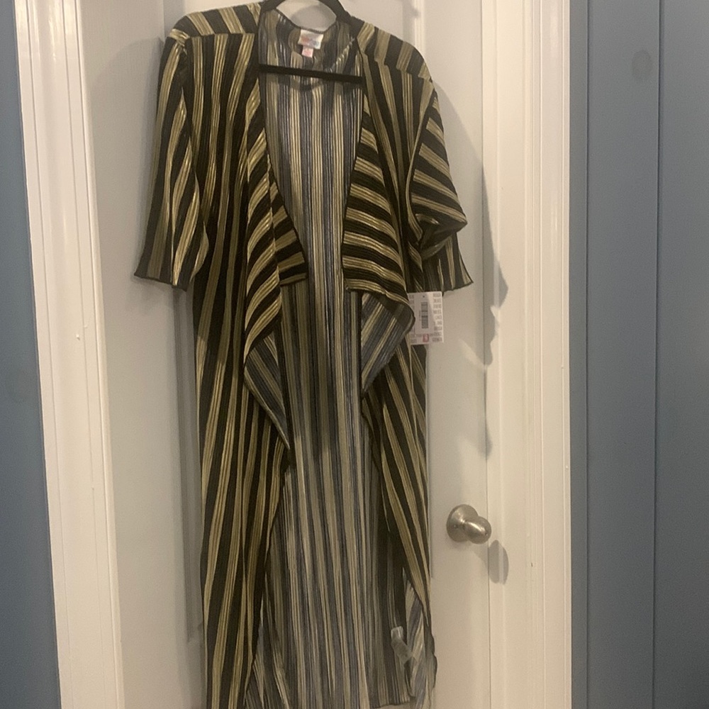 Lularoe Shirley NWT Black and Gold